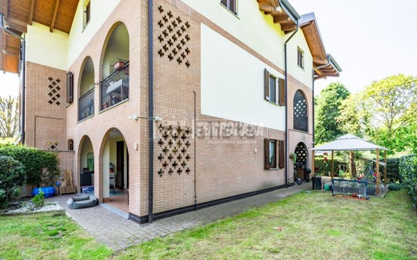 appartamento in vendita a Cesate