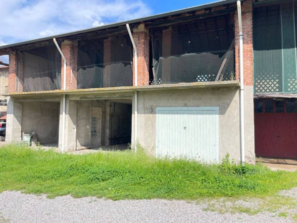 appartamento in vendita a Cesate