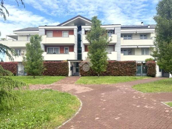appartamento in vendita a Cesate