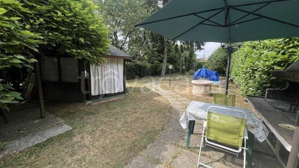 casa indipendente in vendita a Cesate