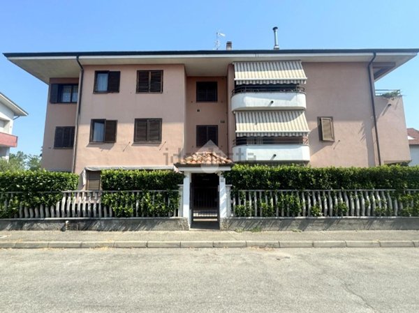appartamento in vendita a Cesate