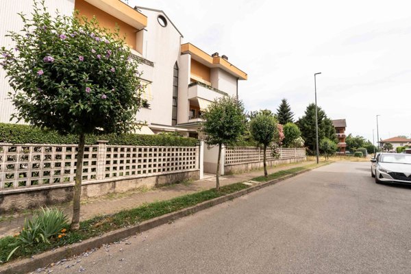 appartamento in vendita a Cesate