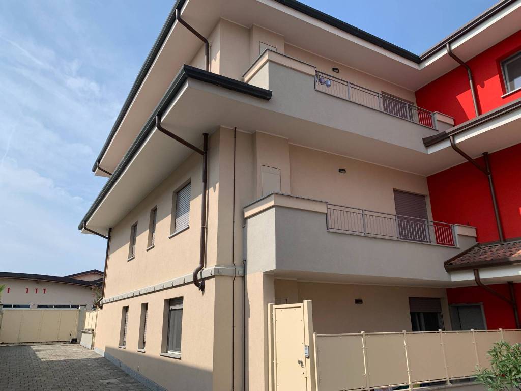 appartamento in vendita a Cesate