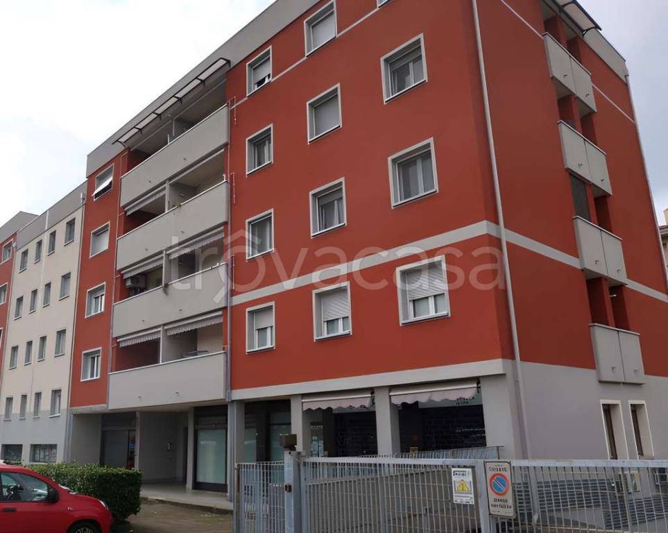 appartamento in vendita a Cesate
