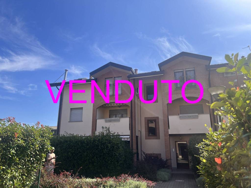 appartamento in vendita a Cesate