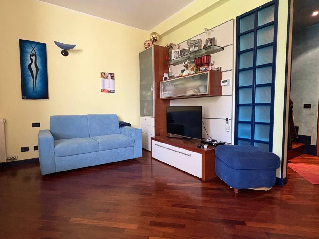 casa indipendente in vendita a Cesate