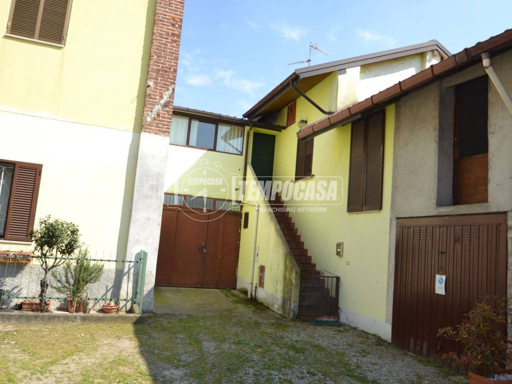 appartamento in vendita a Cesate