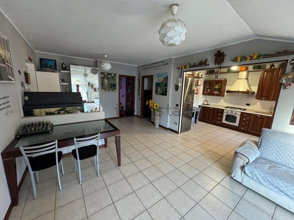 appartamento in vendita a Cesate