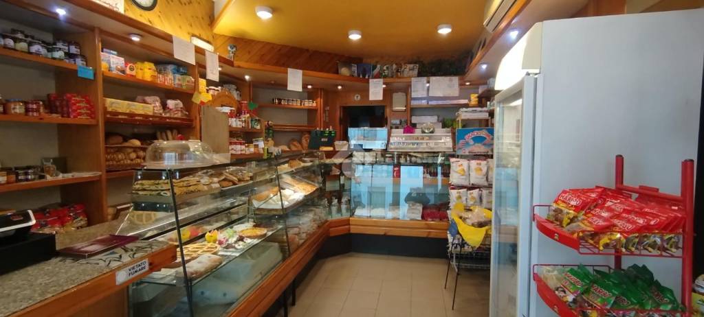 negozio in vendita a Cesate