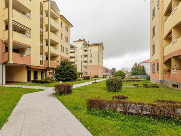 appartamento in vendita a Cesate