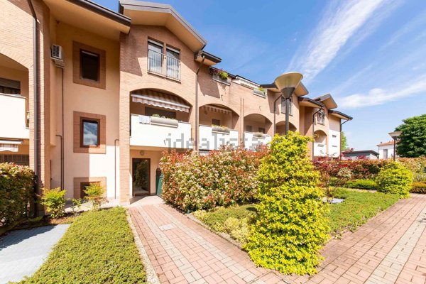 appartamento in vendita a Cesate