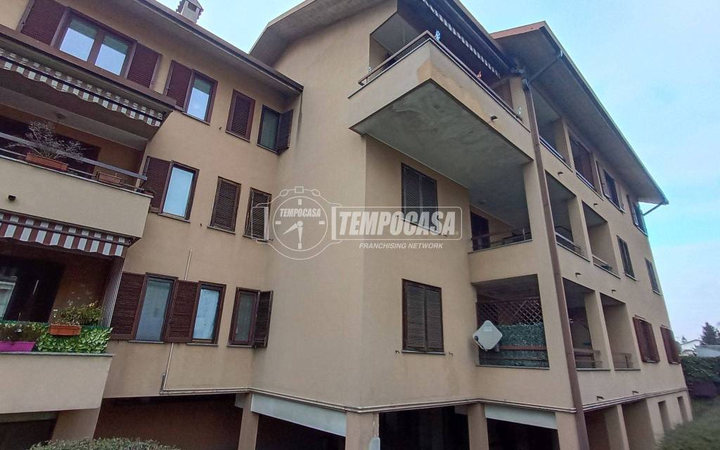 appartamento in vendita a Cesate