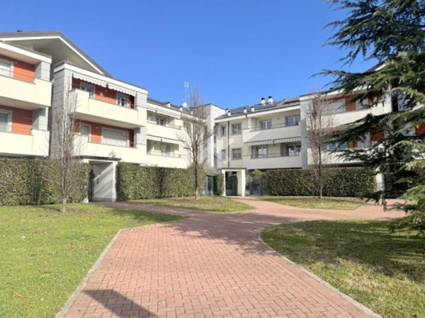 appartamento in vendita a Cesate