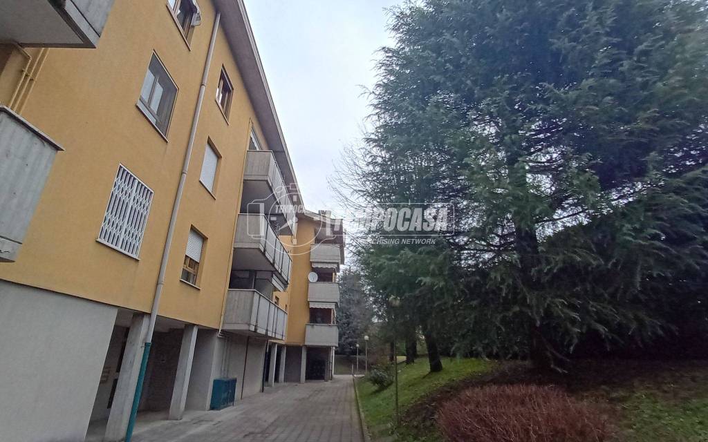 appartamento in vendita a Cesate