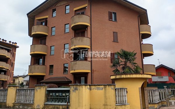 appartamento in vendita a Cesate