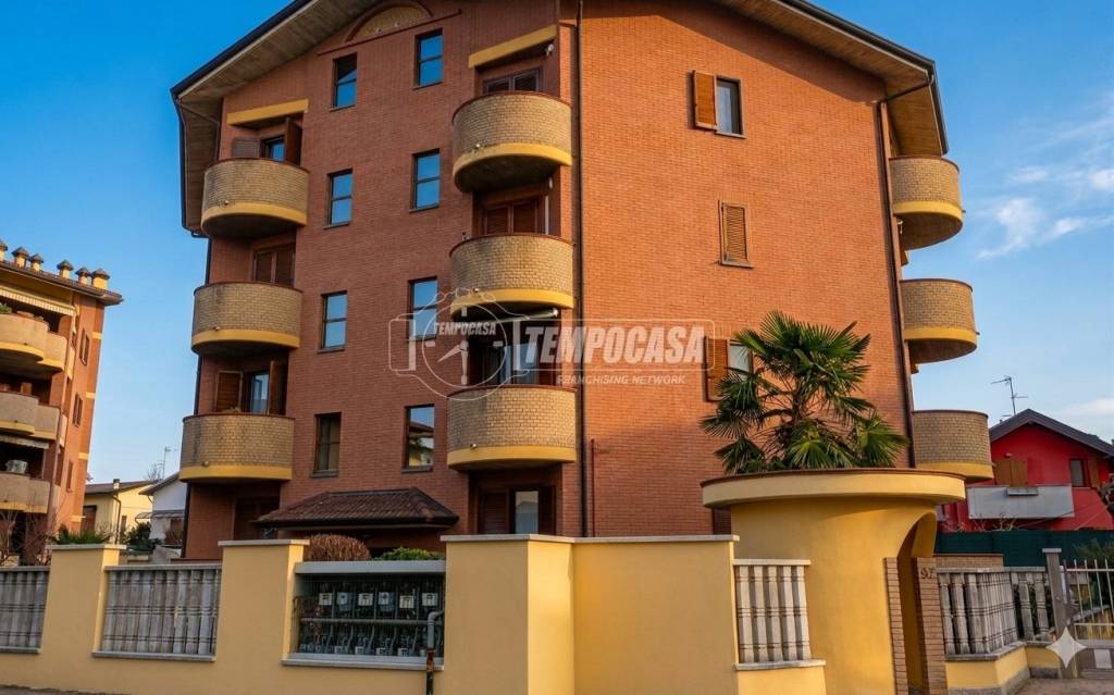 appartamento in vendita a Cesate