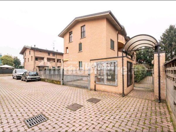 appartamento in vendita a Cesate