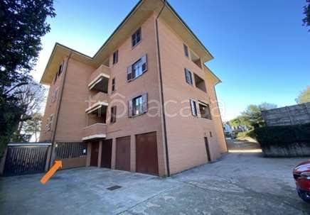 locale commerciale in vendita a Cesate