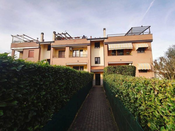 appartamento in vendita a Cesate