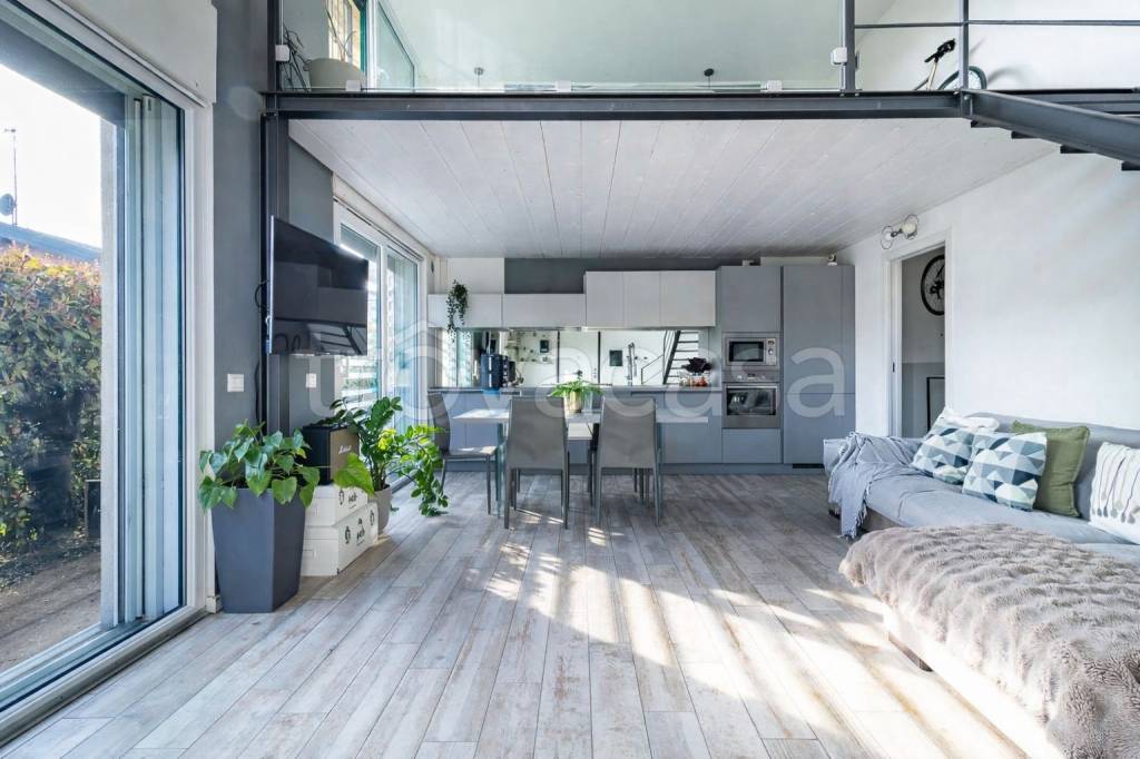 appartamento in vendita a Cesate