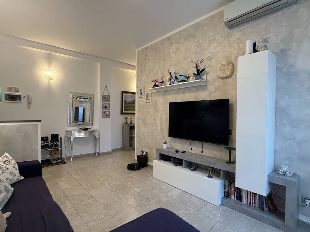 appartamento in vendita a Cesate