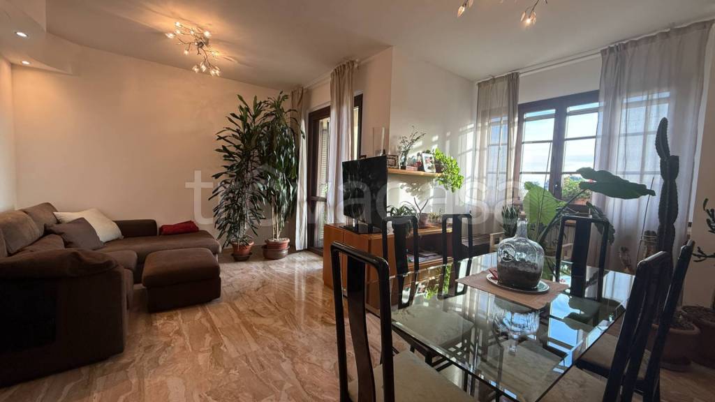 appartamento in vendita a Cesate