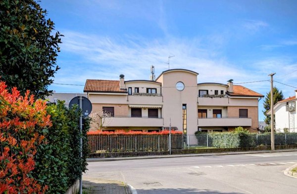 appartamento in vendita a Cesate