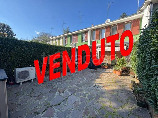 casa indipendente in vendita a Cesate