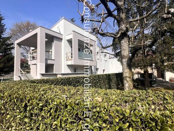 appartamento in vendita a Cesate