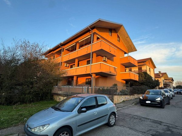 appartamento in vendita a Cesate