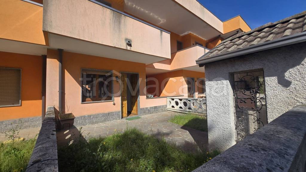 casa indipendente in vendita a Cesate