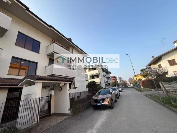 appartamento in vendita a Cesate