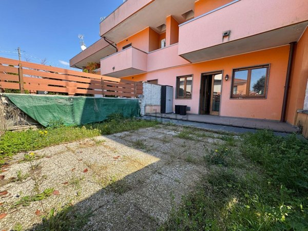 casa indipendente in vendita a Cesate