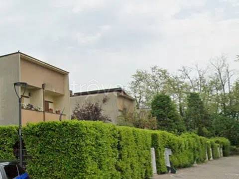 casa indipendente in vendita a Cesate