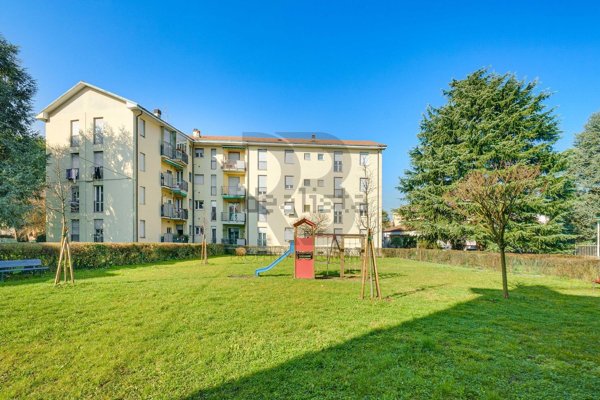 appartamento in vendita a Cesate