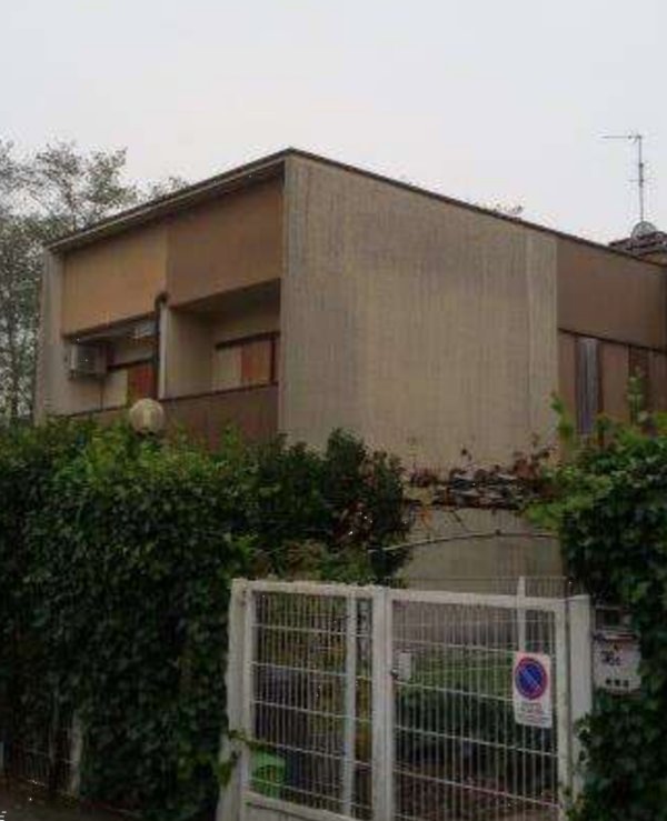 casa indipendente in vendita a Cesate