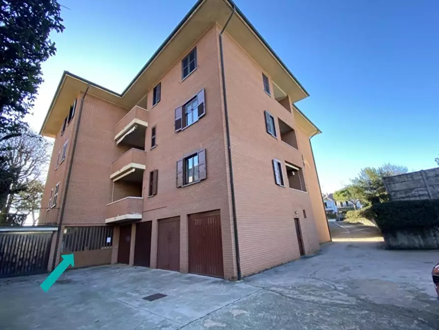 locale di sgombero in vendita a Cesate