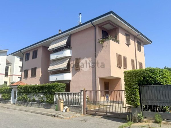 appartamento in vendita a Cesate