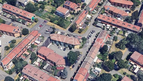 casa indipendente in vendita a Cesate