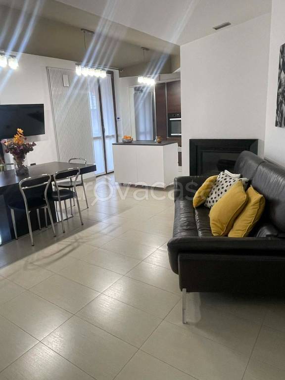 appartamento in vendita a Cesate