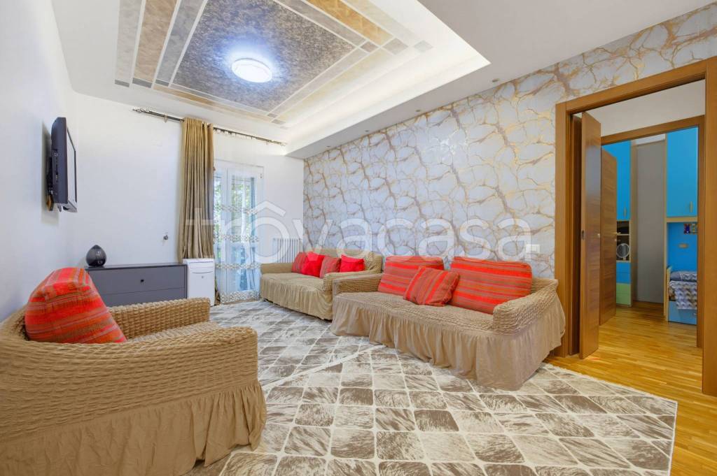 appartamento in vendita a Cesate
