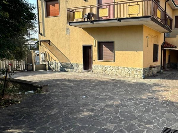 appartamento in vendita a Cesate