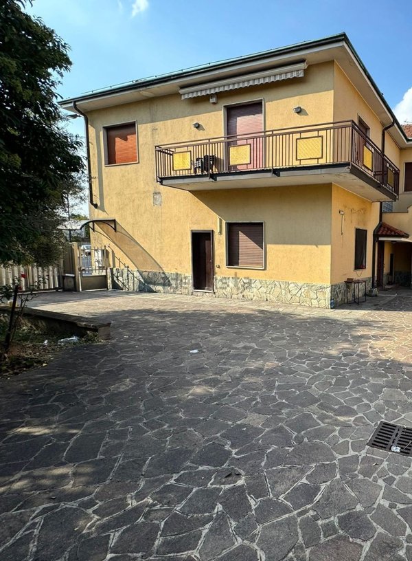 appartamento in vendita a Cesate