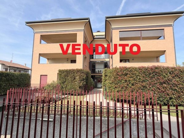appartamento in vendita a Cesate