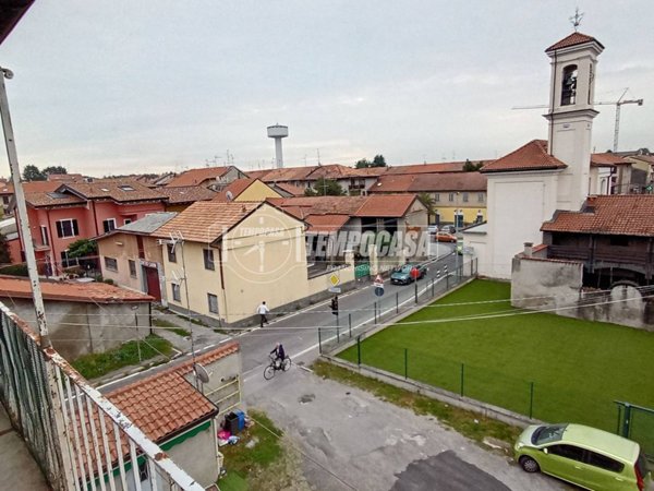 casa indipendente in vendita a Cesate