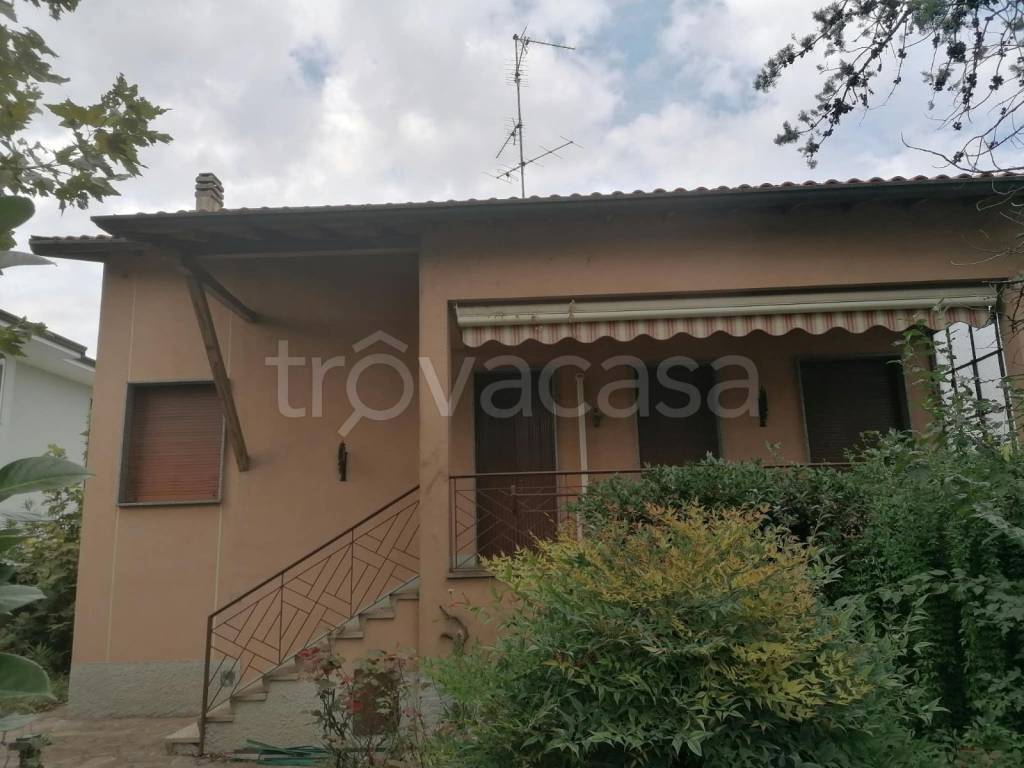 casa indipendente in vendita a Cesate