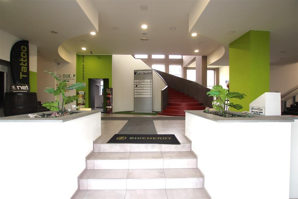 ufficio in vendita a Cinisello Balsamo in zona Robecco