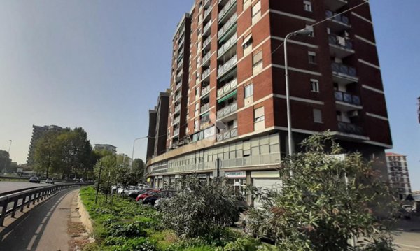 appartamento in vendita a Cinisello Balsamo in zona Robecco