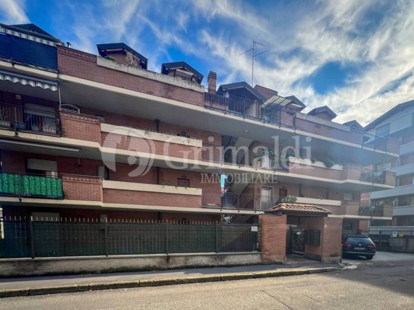 appartamento in vendita a Cinisello Balsamo in zona Sant'Eusebio