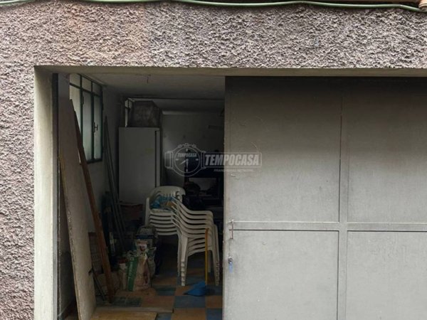 appartamento in vendita a Cinisello Balsamo in zona Campo dei Fiori